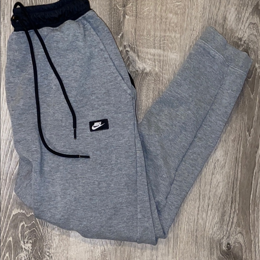 Nike grey sweatpants